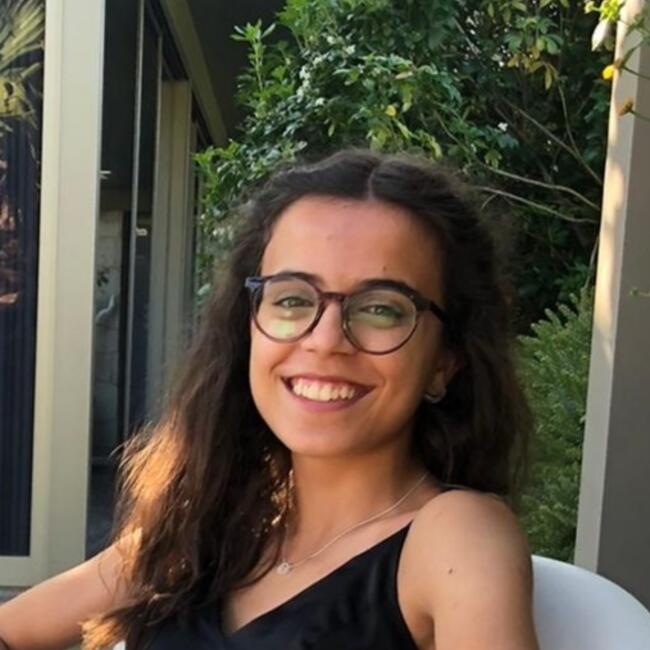 Babysitter em Arcos de Valdevez: Juliana