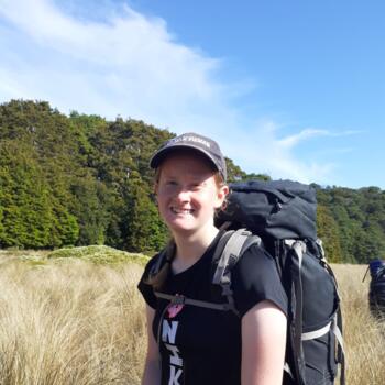 Babysitter in Invercargill: Isabella