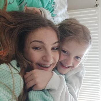 Babysitter Grosuplje: Lara