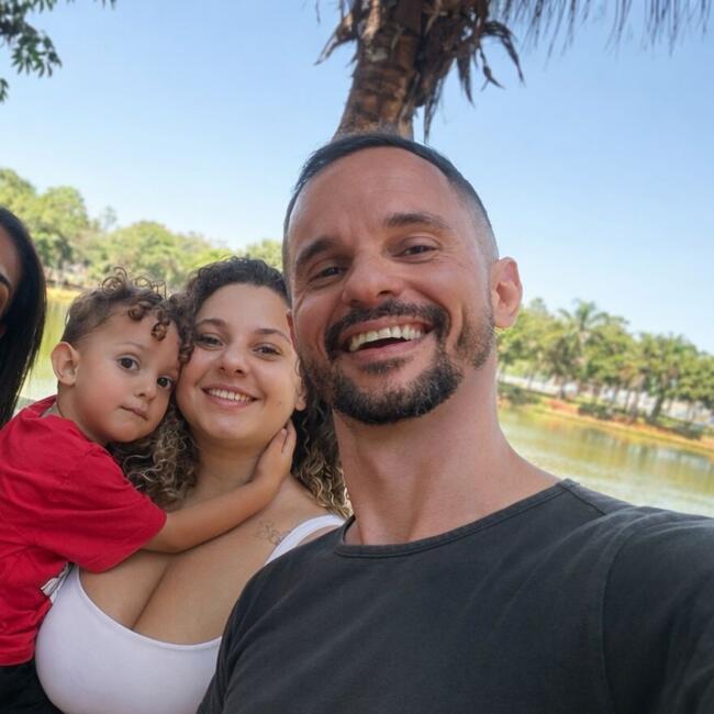 Emprego de babá em Monte Mor: Rayra