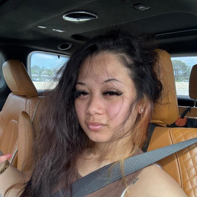 Babysitter in Carlsbad: Keira
