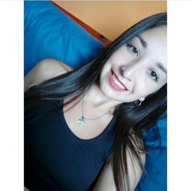 Niñera en La Plata: Ludmila