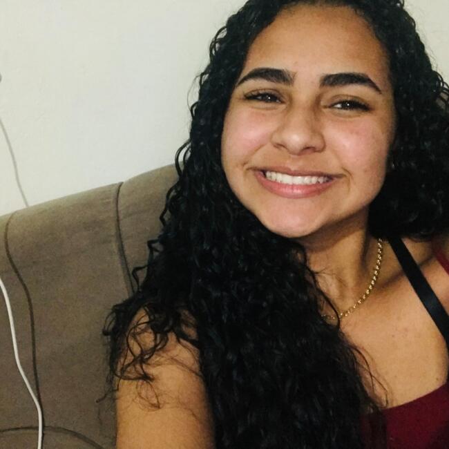 Babá em Porto Alegre: Tayani Leticia