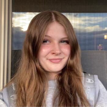 Babysitter in Calgary: Emily