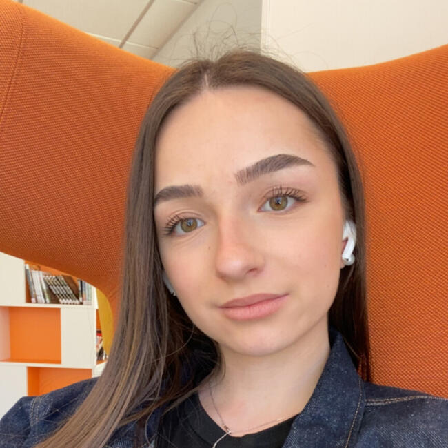 Babysitter in Prahecq: Gwendoline