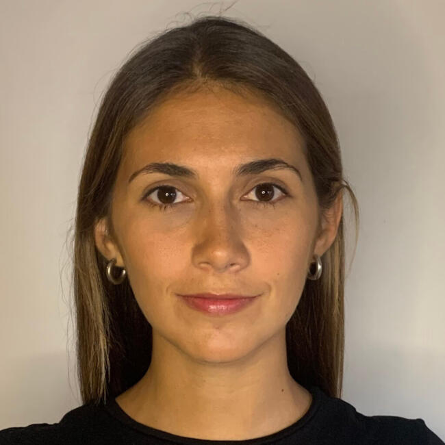 Babysitter in Sunshine Coast: Silvia