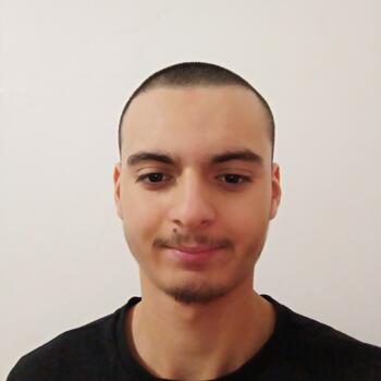 Babysitter in Cergy: Amine