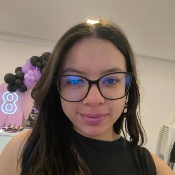 Babysitter in São Paulo: Luiza
