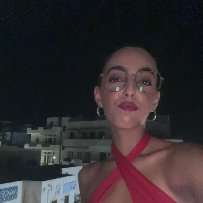 Babysitter στην περιοχή Δάφνη: Maria