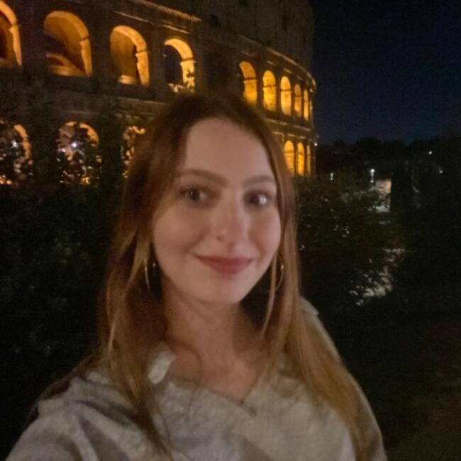 Babysitter in Poznan: Julia