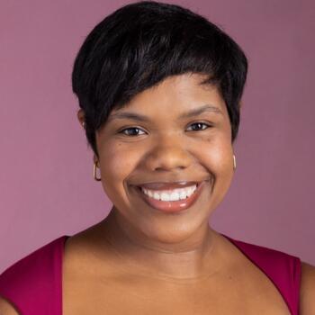 Babysitter Chicago: Myah