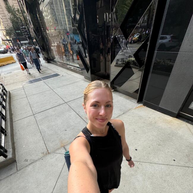 Babysitter in Chicago: Jada