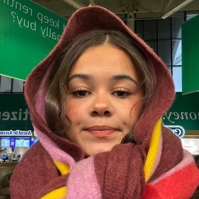 Babysitter in Warwick: Aliyah