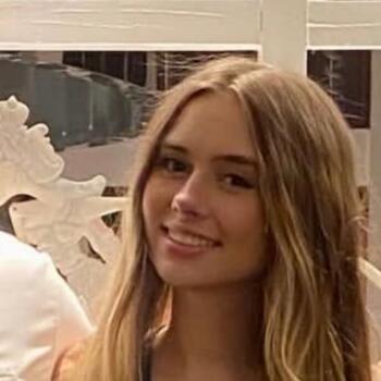 Babysitter in Wollongong: Petra