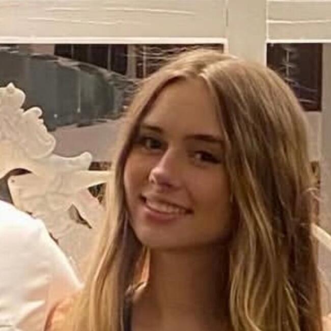 Babysitter in Wollongong: Petra