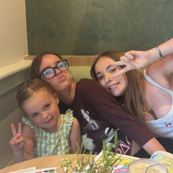 Babysitter in Adelaide: Olivia