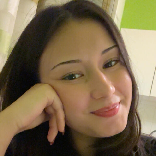 Babysitter in Rome: Munise