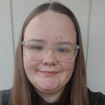 Babysitter in Kawerau: Katelyn