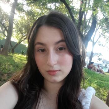 Babysitter in Caruaru: Leticia