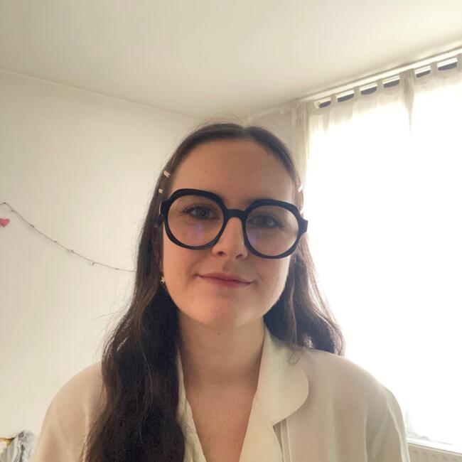 Babysitter in Liège: Ninon