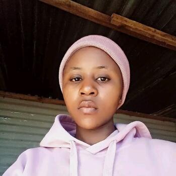 Nanny Tembisa (Gauteng): Yonela