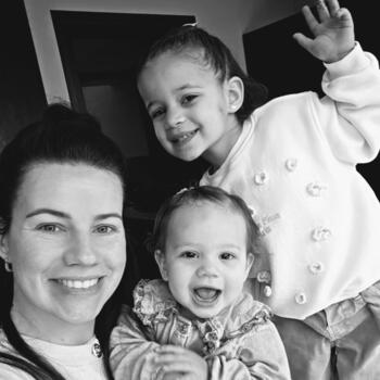 Babysitting job in De Lier: babysitting job Kelly