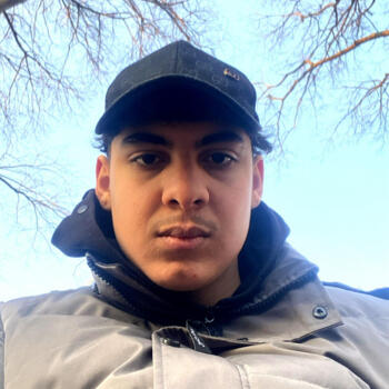 Baby-sitter in Turin: Ahmed