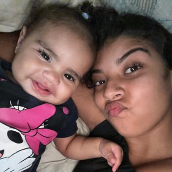 Babysitter Piracicaba: Nathaly