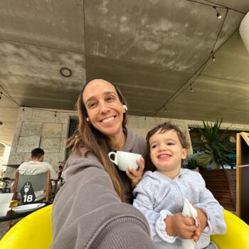 Parent Lisbon: Ana