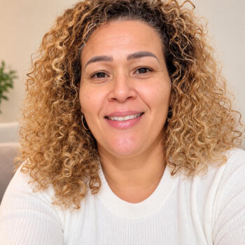 Baby-sitter Bienne: Yunilda