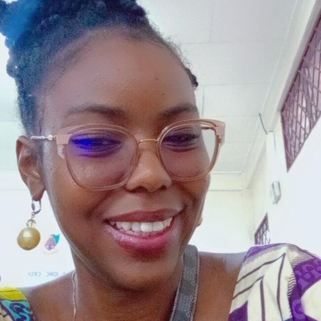 Babysitter in Antwerpen: Suzy