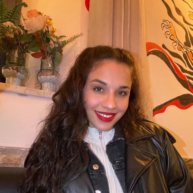 Babysitter a Pontedera: Rania