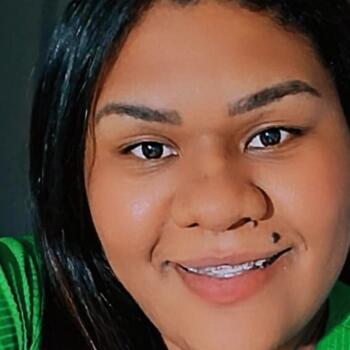 Babysitter São José (São José): Rayana