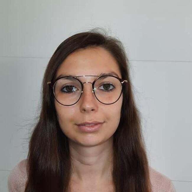 Babysitter in Bruges: Charlotte