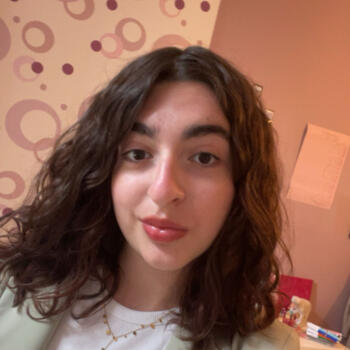 Babysitter in Poitiers: Anna