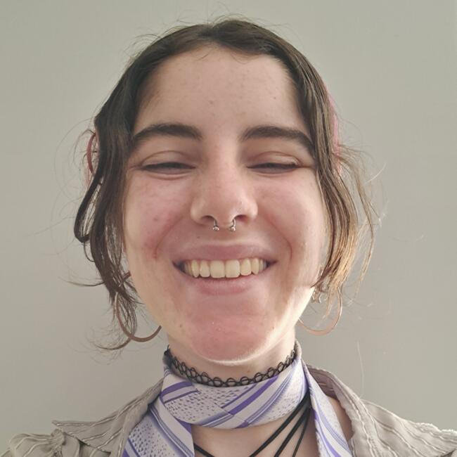 Babysitter in Bendigo: Veronica