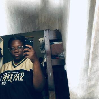 Babysitter in Plettenberg Bay: Michelle