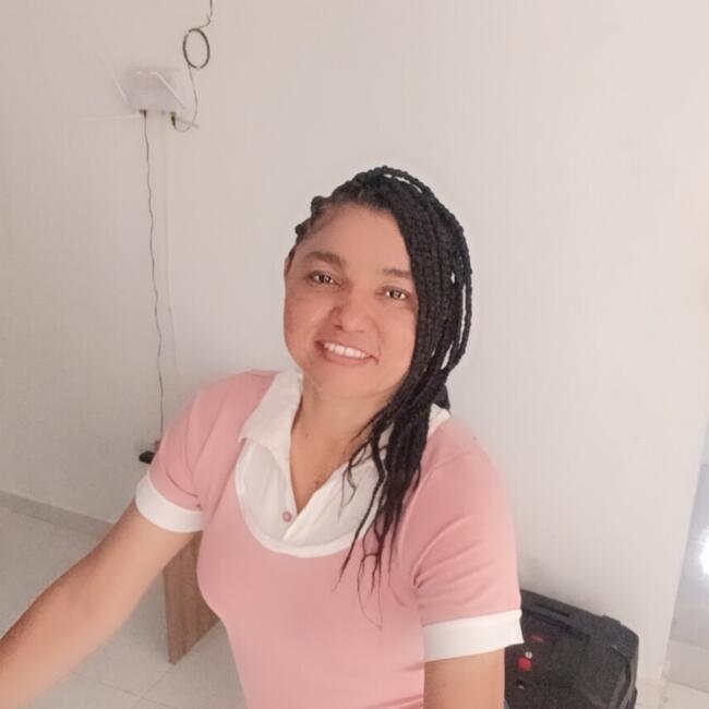 Babysitter in Santiago de Cali: Verairis