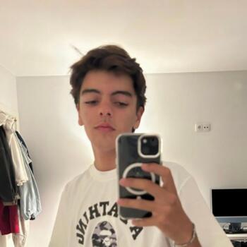Babysitter em Lisboa: Guilherme