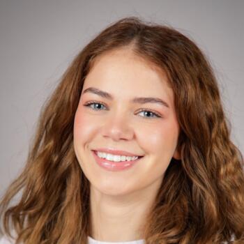 Babysitter in Ulstein: Helene