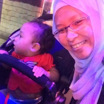 Babysitter Singapore: Aishahhh