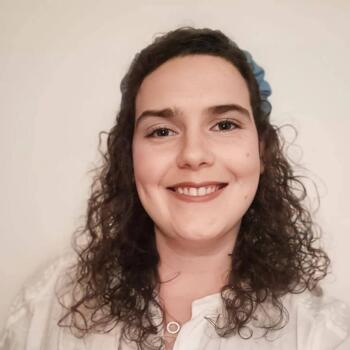 Babysitter Évora: Sara