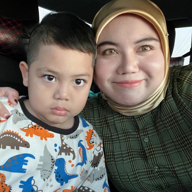 Trabajo para niñera en Kuala Lumpur: Syafiqqah