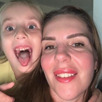 Job de garde d'enfants à Coquitlam: job de garde d'enfants Leyla