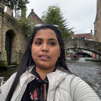 Babysitter in München: Divya