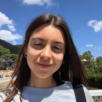 Babysitter in Valencia: Mirella