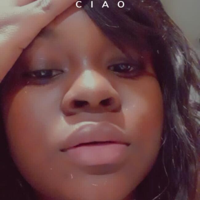 Babysitter in Avon (Massachusetts): Ashley