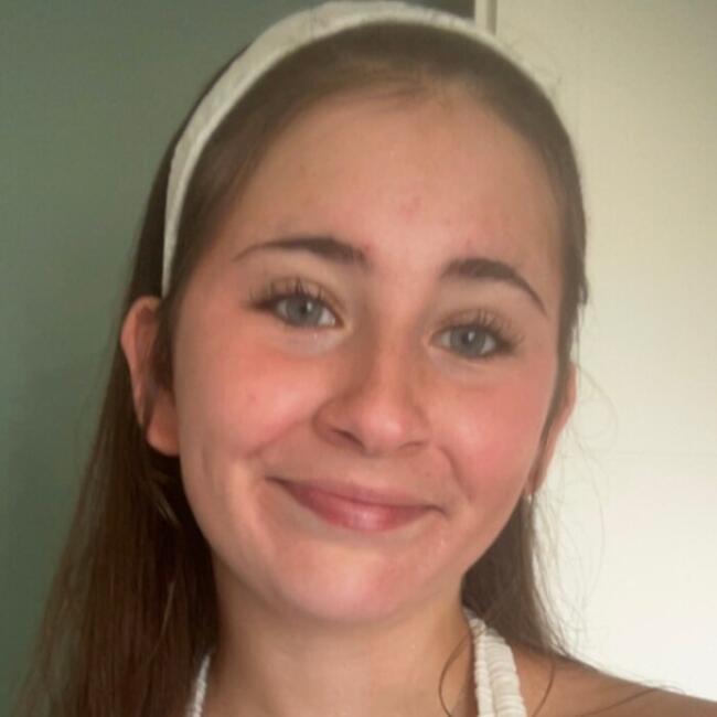 Babysitter in Téteghem: Emma