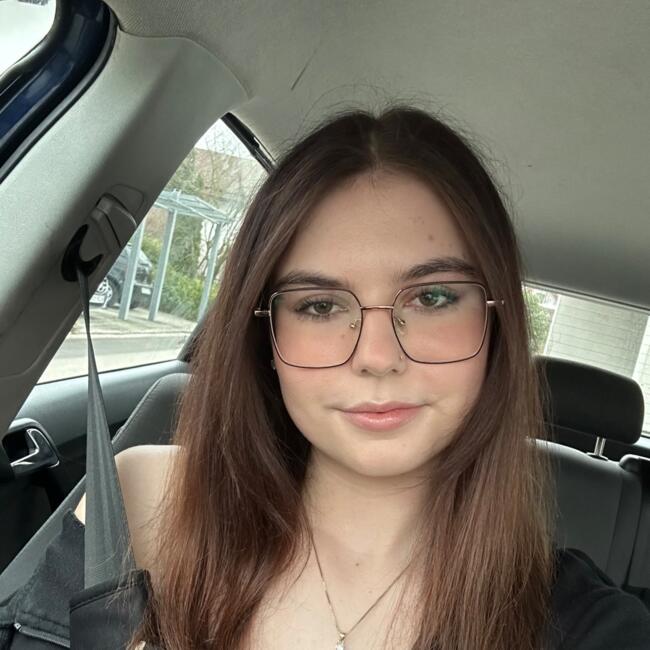 Babysitter in Merching: Jessica