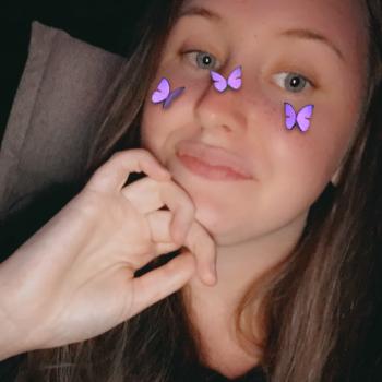 Babysitter in Hässelby (Stockholms län): Olivia